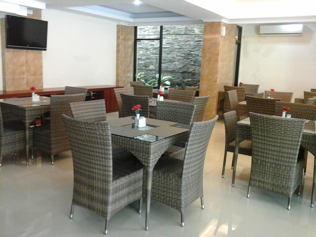 Maranatha Grand Hotel Yogyakarta Exteriör bild
